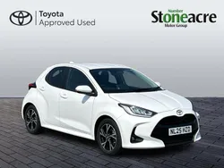 White Used 2025 Toyota Yaris Hybrid Design Hatchback | £20,745 (Fair price)