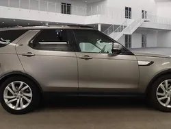 Silver Used 2017 Land Rover Discovery 5 HSE SUV | £17,995 (Good price)