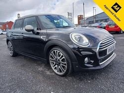 Black Used 2018 Mini Cooper Hatch Hatchback | £9,495 (Good price)