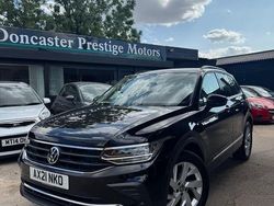 Black Used 2021 VW Tiguan Life SUV | £12,195 (Super price)