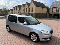 Silver Used 2015 Skoda Roomster SE Estate | £2,995 (Super price)