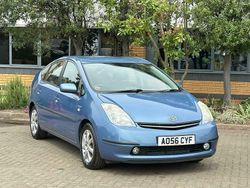 Blue Used 2006 Toyota Prius Hatchback | £4,975 (Expensive)