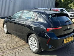 Black Used 2022 Vauxhall Astra Design Edition Hatchback | £15,395 (Fair price)