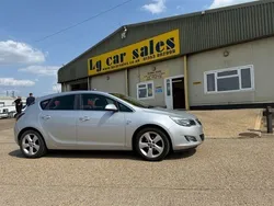 Silver Used 2011 Vauxhall Astra SRi Hatchback | £3,595 (A bit pricey)