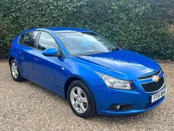Blue Used 2012 Chevrolet Cruze LT Hatchback | £2,450 (Fair price)