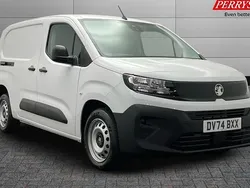 New 2025 Vauxhall Combo MPV | £17,868 (Super price)