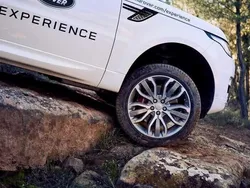 Blue Used 2019 Land Rover Discovery 5 HSE Luxury SUV | £34,650 (A bit pricey)