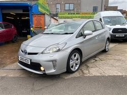 Silver Used 2015 Toyota Prius Hatchback | £7,750 (Fair price)