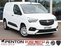 White Used 2021 Vauxhall Combo Sportive MPV | £9,490 (Fair price)