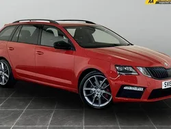 Red Used 2019 Skoda Octavia vRS Estate | £16,195 (Fair price)