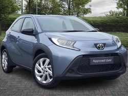 New 2025 Toyota Aygo X PURE SUV | £15,273