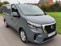 Grey Used 2023 Nissan Primastar Tekna MPV | £18,695 (Fair price)