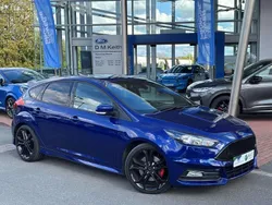Blue Used 2018 Ford Focus ST Hatchback | £14,300 (Fair price)