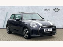 Black Used 2021 Mini Cooper Exclusive Hatchback | £19,995 (A bit pricey)