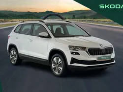 White Used 2022 Skoda Karoq SE Drive SUV | £17,590 (Fair price)