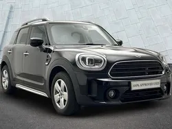 Black Used 2021 Mini Cooper Countryman Classic SUV | £21,495 (Fair price)