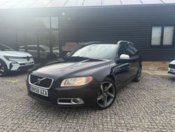 Black Used 2008 Volvo V70 SE Estate | £2,975 (Expensive)
