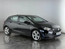 Black Used 2019 Vauxhall Astra SRi Hatchback | £10,050 (Fair price)