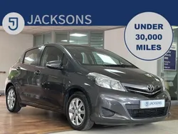 Grey Used 2013 Toyota Yaris Hatchback | £6,760 (Fair price)