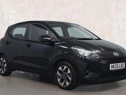 Black Used 2025 Hyundai i10 Advanced Hatchback | £14,990 (Fair price)