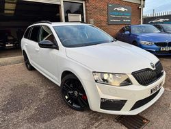 White Used 2016 Skoda Octavia vRS Estate | £10,295 (Good price)