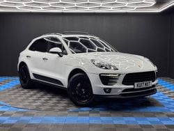 White Used 2017 Porsche Macan SUV | £21,290 (Fair price)