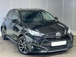 Black Used 2020 Toyota Yaris Design Hatchback | £10,985 (Fair price)