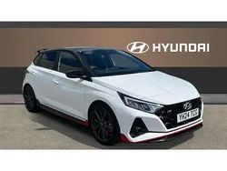 White Used 2024 Hyundai i20 Hatchback | £25,986 (Fair price)