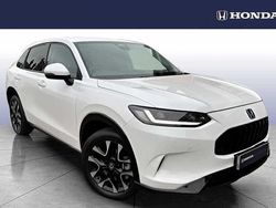 Platinum white Used 2025 Honda ZR-V Advance SUV | £30,990 (Expensive)