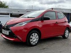 Red Used 2015 Toyota Aygo Hatchback | £4,799 (Fair price)