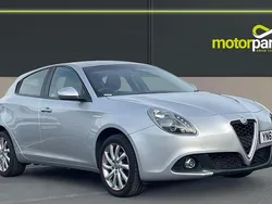 Silver Used 2019 Alfa Romeo Giulietta Super Hatchback | £11,395 (Good price)