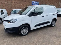 White Used 2022 Toyota Proace Van | £7,995 (Super price)