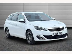 White Used 2016 Peugeot 308 Allure Estate | £7,150 (Fair price)