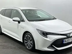 Used 2022 Toyota Corolla Estate | £14,165 (Fair price)