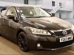 Black Used 2013 Lexus CT200h Hatchback | £7,720 (Good price)