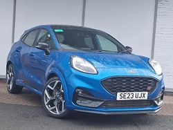 Blue Used 2023 Ford Puma ST Hatchback | £19,998 (Fair price)