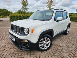 White Used 2016 Jeep Renegade Longitude SUV | £6,495 (Fair price)