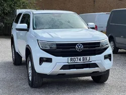 White Used 2024 VW Amarok Life Pickup | £30,995 (Good price)