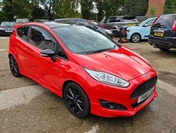 Red Used 2016 Ford Fiesta ST-Line Hatchback | £3,995 (Good price)