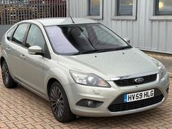 Silver Used 2009 Ford Focus Titanium Hatchback | £2,950 (Fair price)