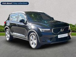 Black Used 2023 Volvo XC40 Core SUV | £26,089 (Fair price)