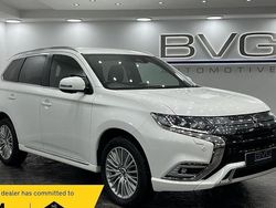 White Used 2019 Mitsubishi Outlander P-HEV Estate | £13,494 (Fair price)