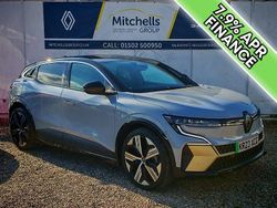 Grey/black Used 2023 Renault Megane E-Tech Iconic Hatchback | £19,995 (Fair price)