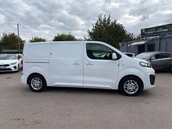 White Used 2020 Vauxhall Vivaro Sportive Van | £8,790 (Fair price)