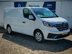 Glacier white New 2025 Renault Trafic Van | £25,995
