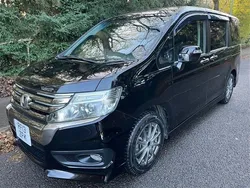 Black Used 2013 Honda Stepwgn S MPV | £10,495 (Fair price)