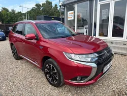Red Used 2016 Mitsubishi Outlander P-HEV Estate | £11,490 (Fair price)