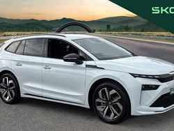 White Used 2025 Skoda Enyaq iV SportLine SUV | £35,766