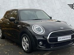 Black Used 2021 Mini Cooper Classic Hatchback | £13,495 (Good price)