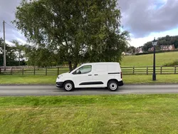 White Used 2022 Toyota Proace Active Van | £8,450 (Super price)